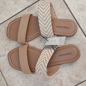 Maurices Chelsea tan sandals